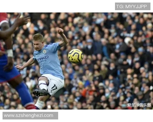 偶遇足球巨星球迷心中的梦想瞬间成真